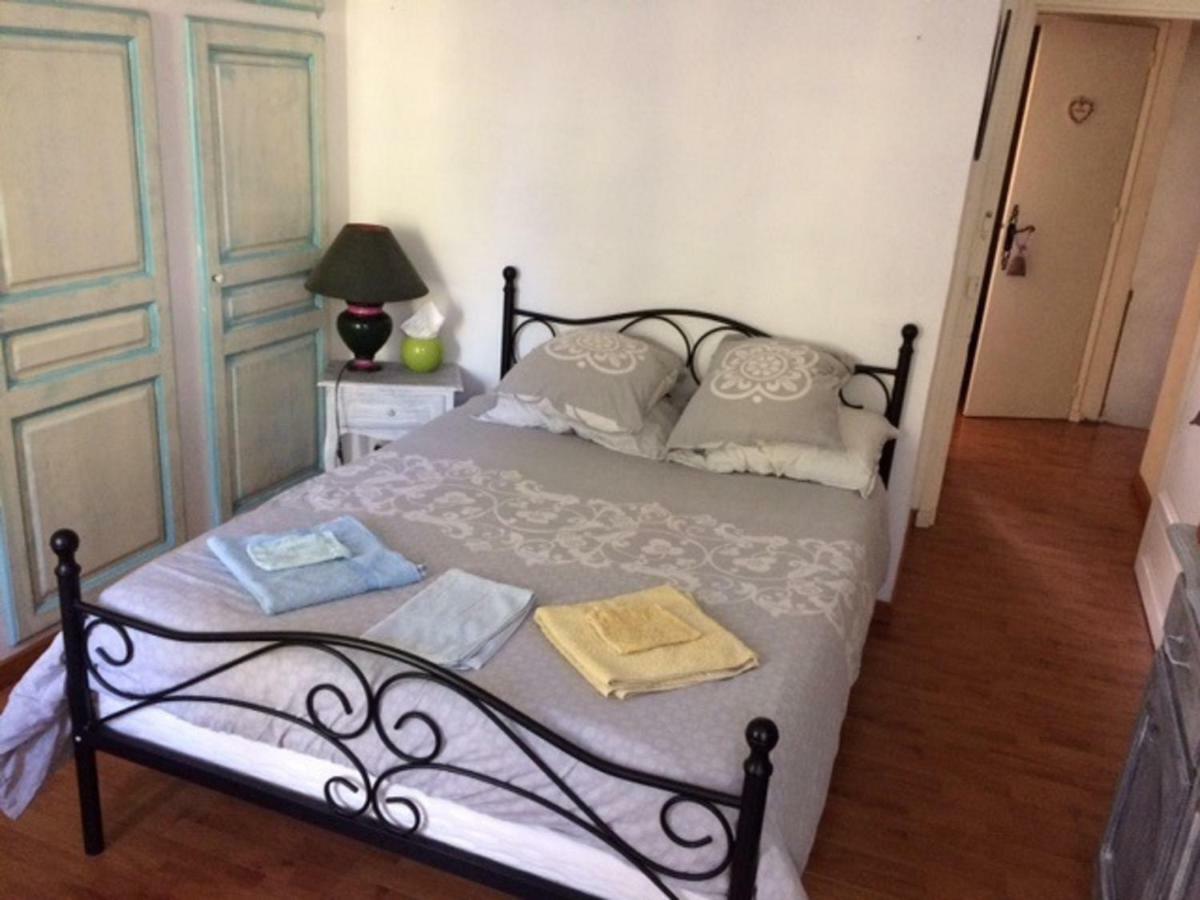 Appartement Chez Mimi & Chouchou à Garéoult Extérieur photo